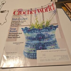 Crochet World Magazine - Blue & Teal Wildflower Basket Cover